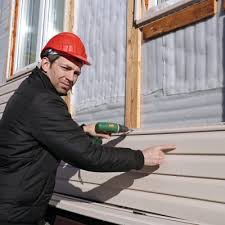 Siding Removal and Disposal in Pelzer, SC